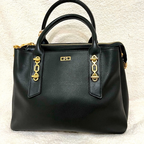 NWT Authentic Matmazel Designed 5 pockets black hand bag . - Picture 4 of 11